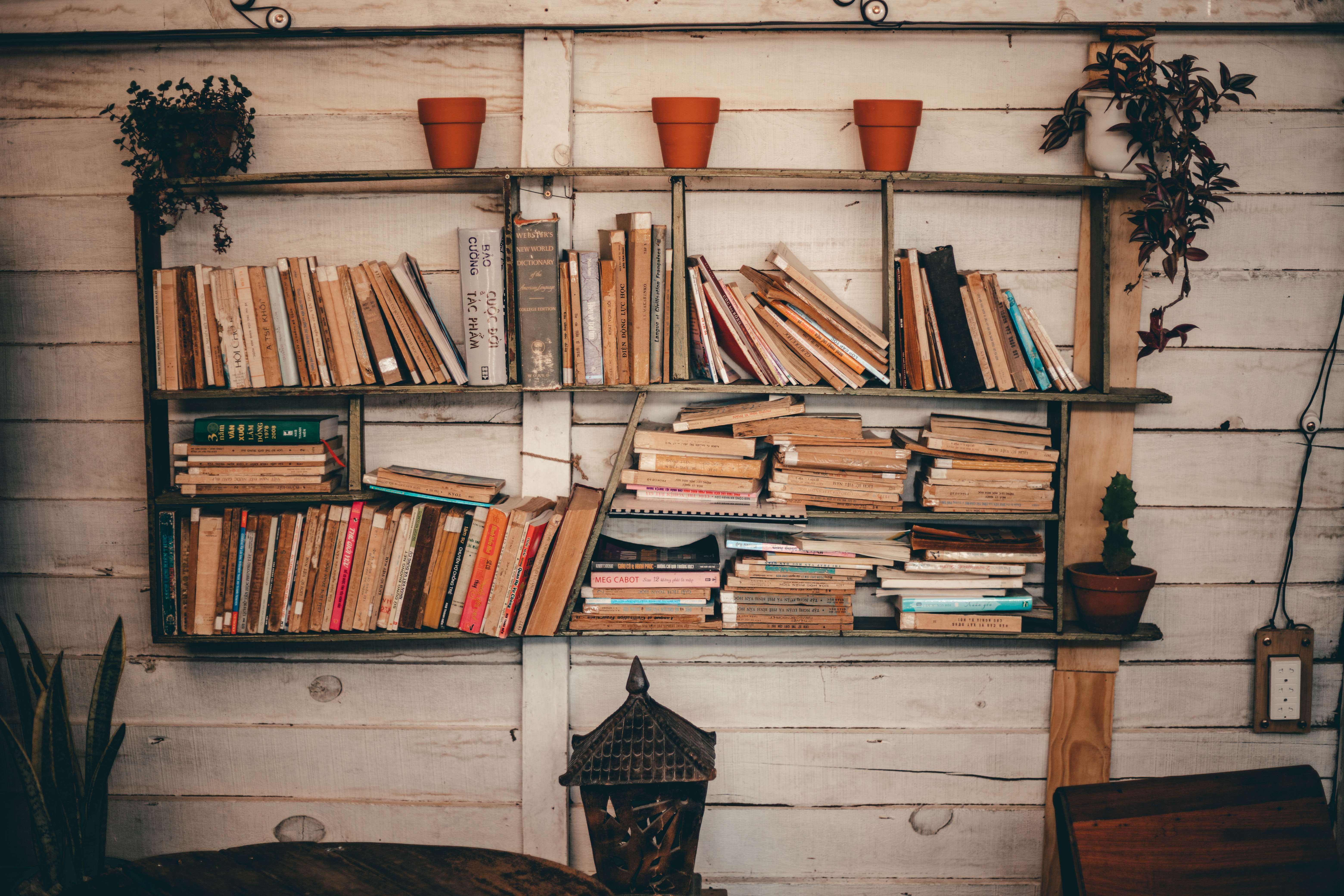 Book shelf